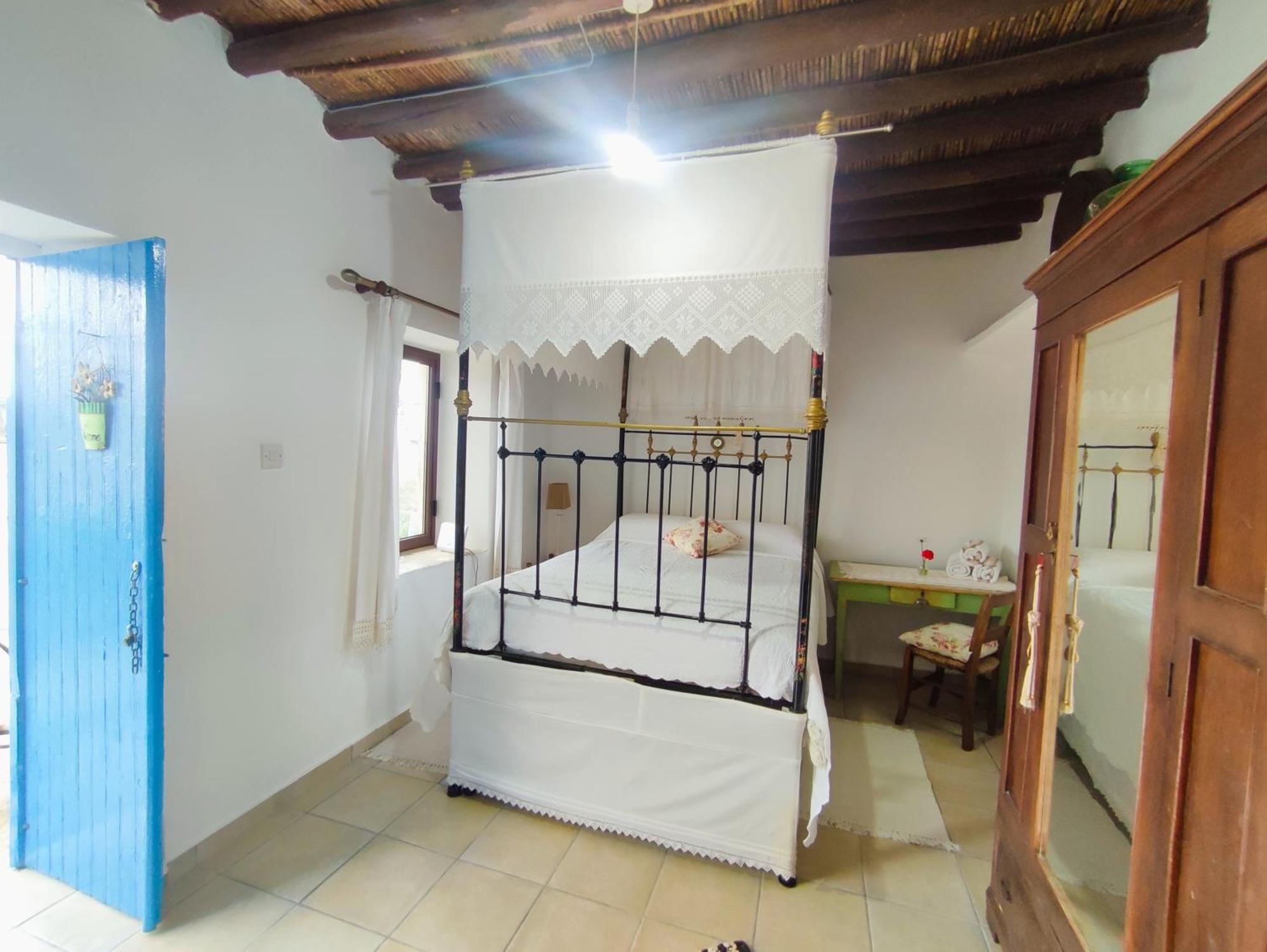 Hostal Faith'S Stone House Simou Exterior foto