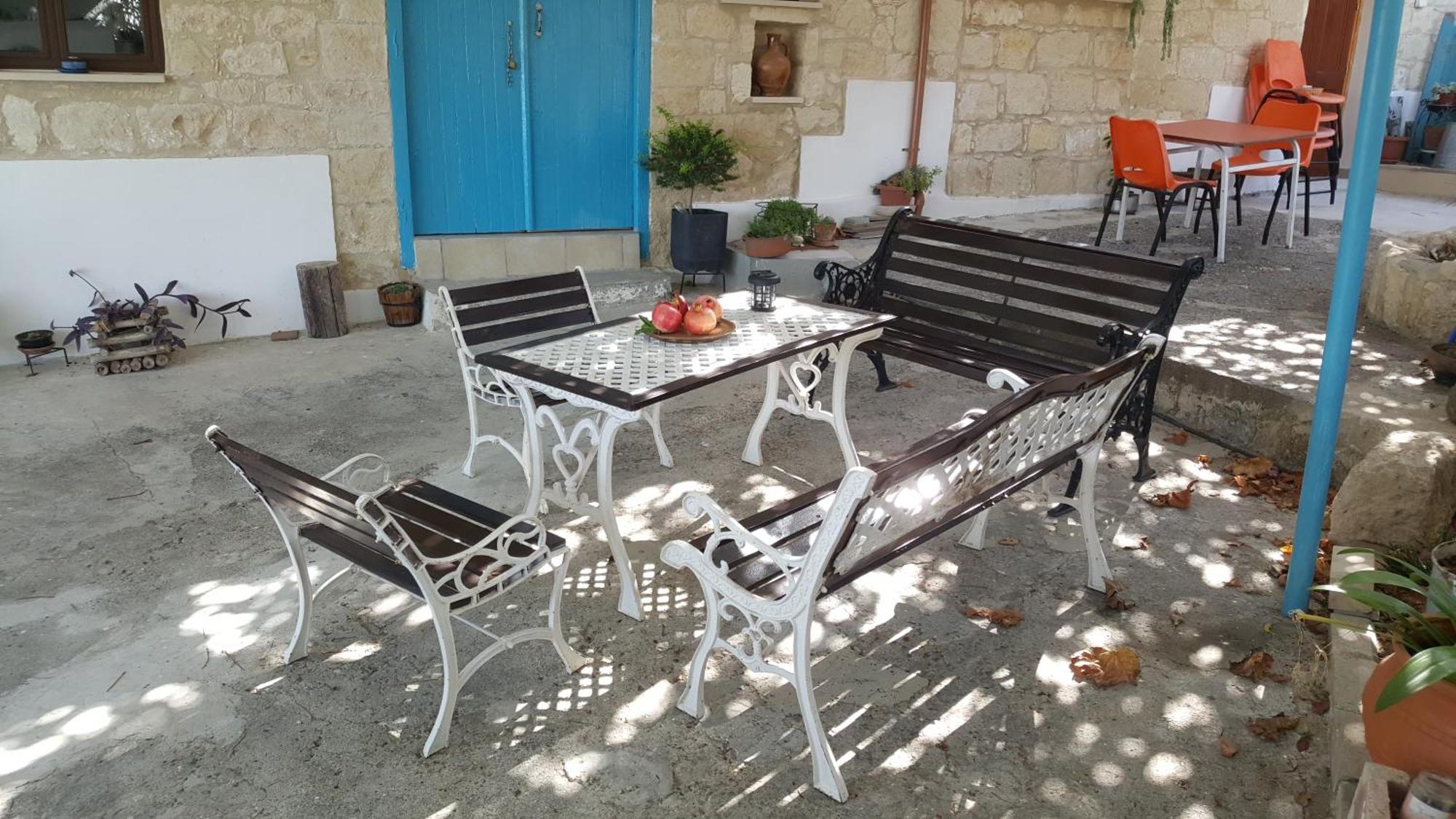 Hostal Faith'S Stone House Simou Exterior foto